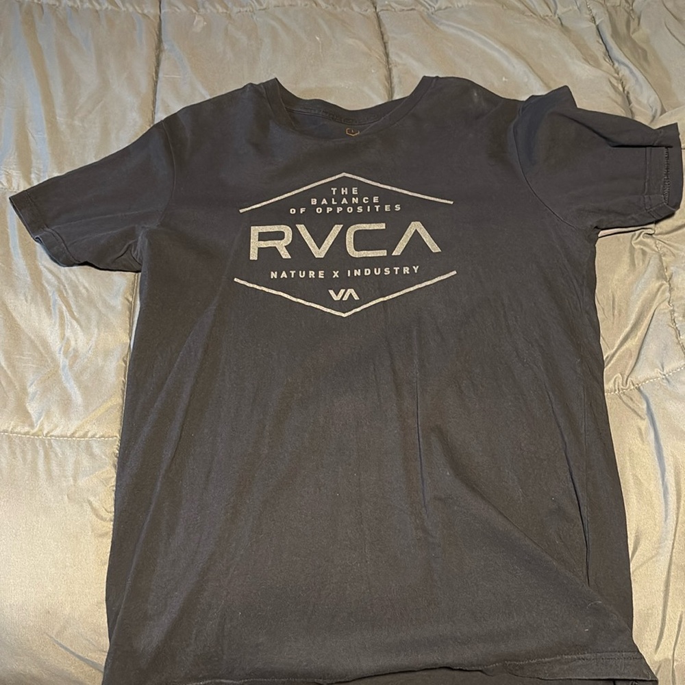 RVCA TSHIRT